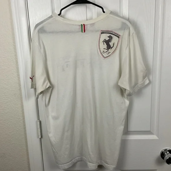 Puma Ferrari Men’s White T-Shirt Campione Del Mondo, Size L (Pre-Owned) - Picture 2 of 14